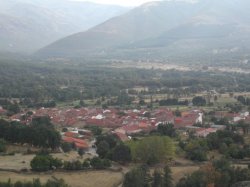 Navalonguilla desde las peñas